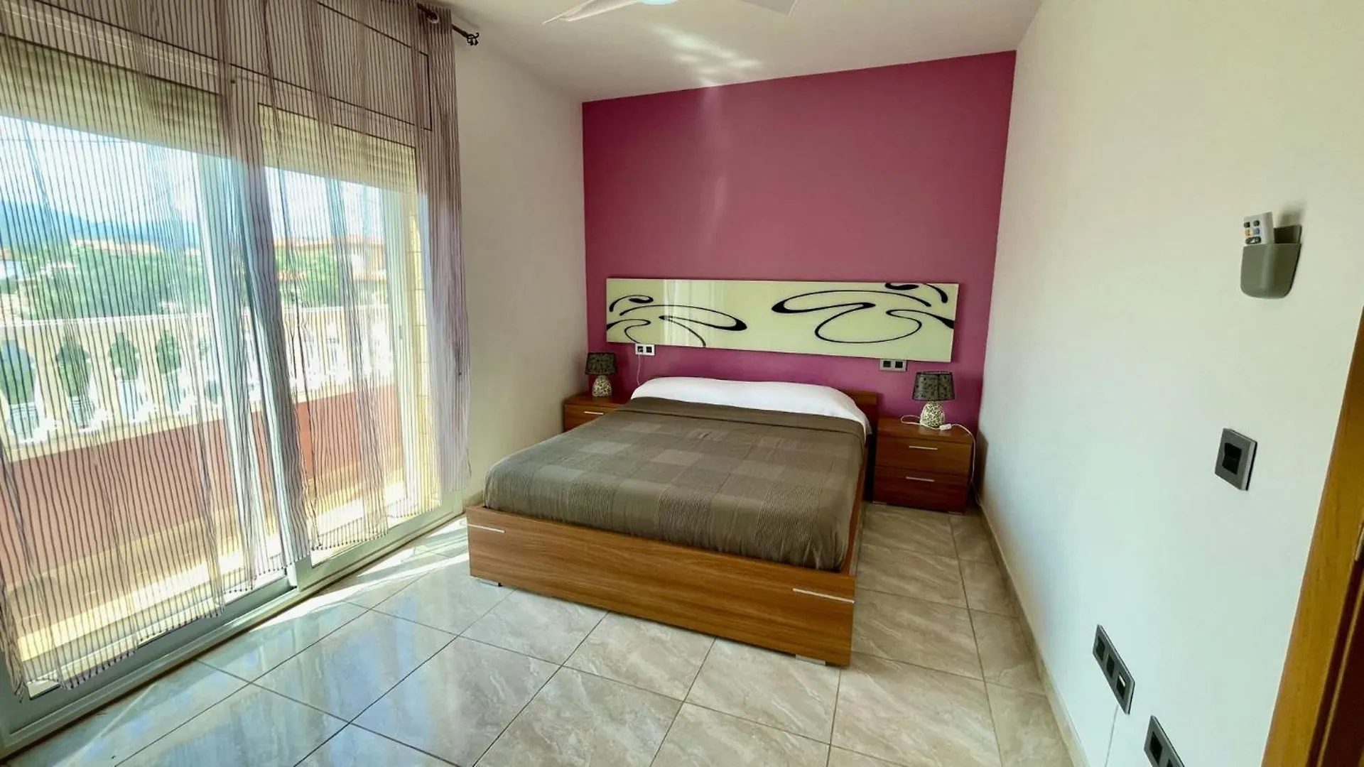 Miami Playa Meddays Villa Jade ספרד